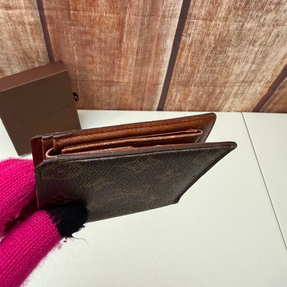 Louis Vuitton Brown Monogram Wallet - Picture 9 of 16